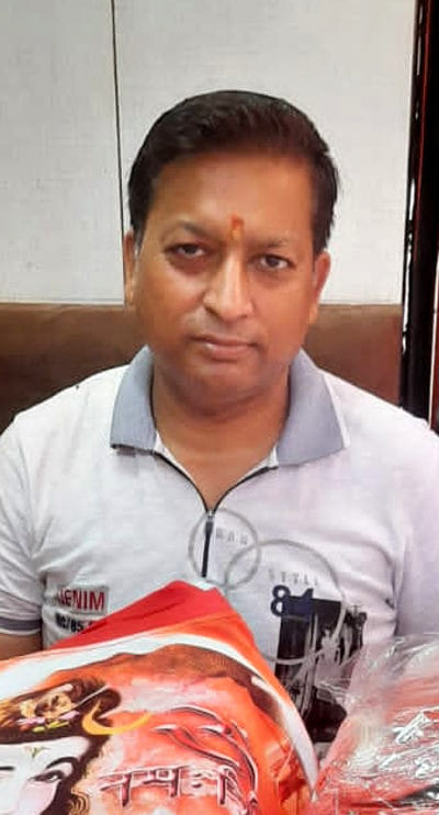 हौजरी कारोबारी संजय