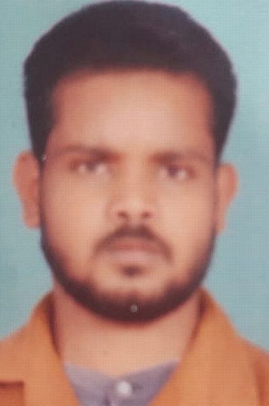 मृतक रामलखन की फाइल फोटो। मृतक रामलखन की फाइल फोटो।