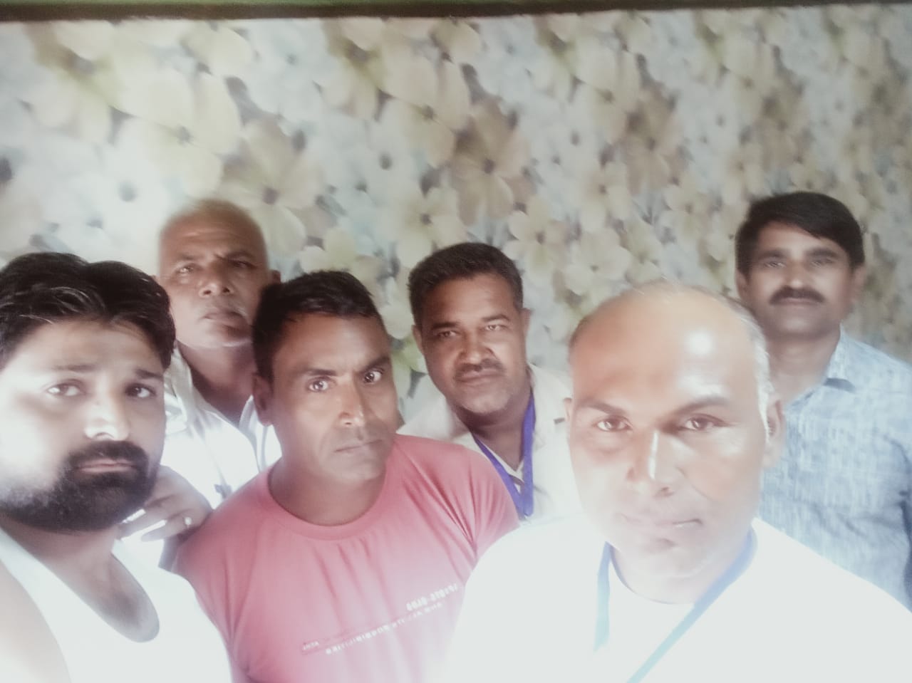 पहलगाम में सुरक्षित सहारनपुर बड़गांव क्षेत्र के श्रद्धालु। पहलगाम में सुरक्षित सहारनपुर बड़गांव क्षेत्र के श्रद्धालु।