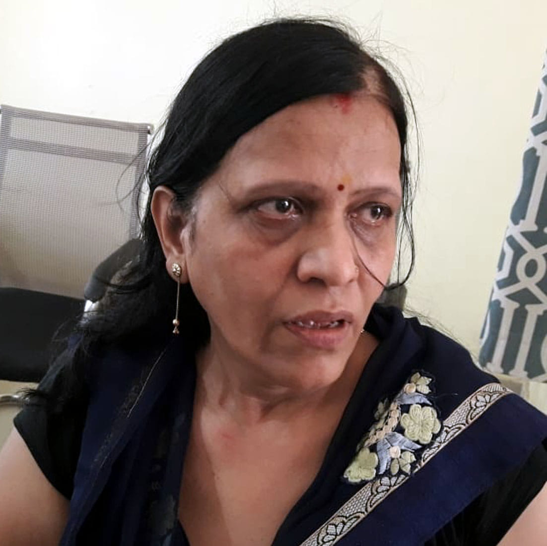खेकड़ा कोतवाली मे लुटेरे युवको के खिलाफ कार्रवाई की मांग को लेकर पहुंची खेकड़ा निवासी पीडिता सी?
