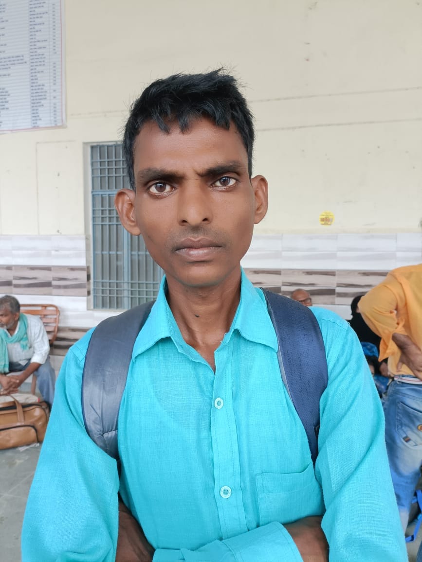 लालचंद। यात्री रोडवेज लालचंद। यात्री रोडवेज