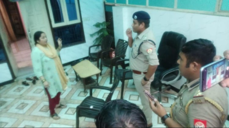 builder burnt alive contractor