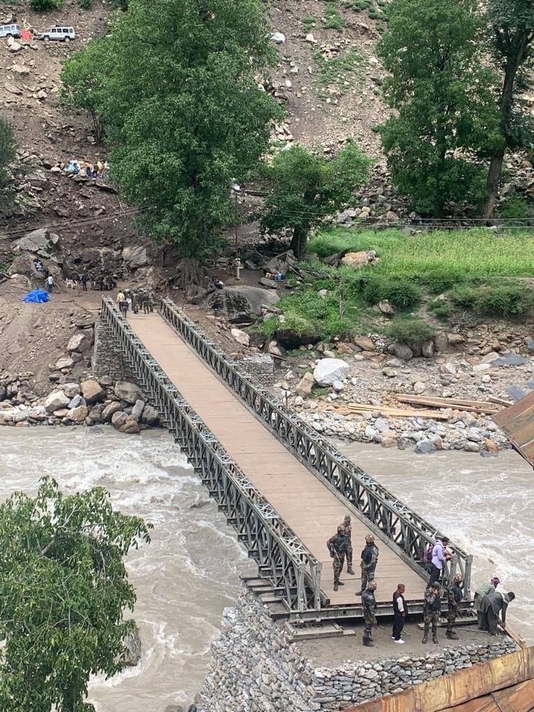 फोटो...जला किश्तवाड़ में पाडर -मचैल में कुंडेल पुल तैयार फोटो...जला किश्तवाड़ में पाडर -मचैल में कुंडेल पुल तैयार