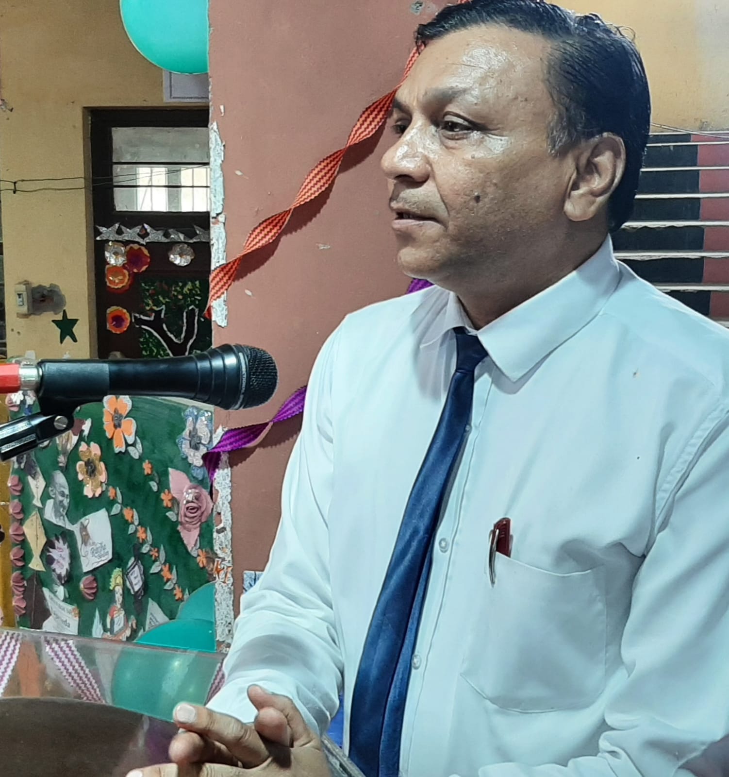 प्रधानाचार्य संजय गुप्ता प्रधानाचार्य संजय गुप्ता