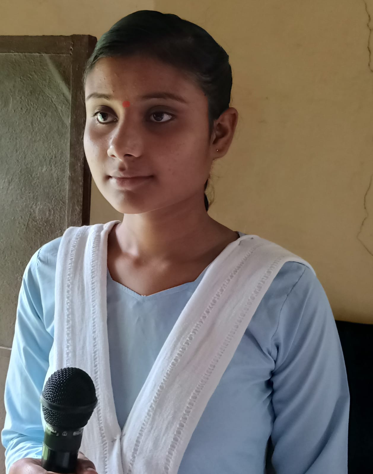 सलोनी चौहान सलोनी चौहान