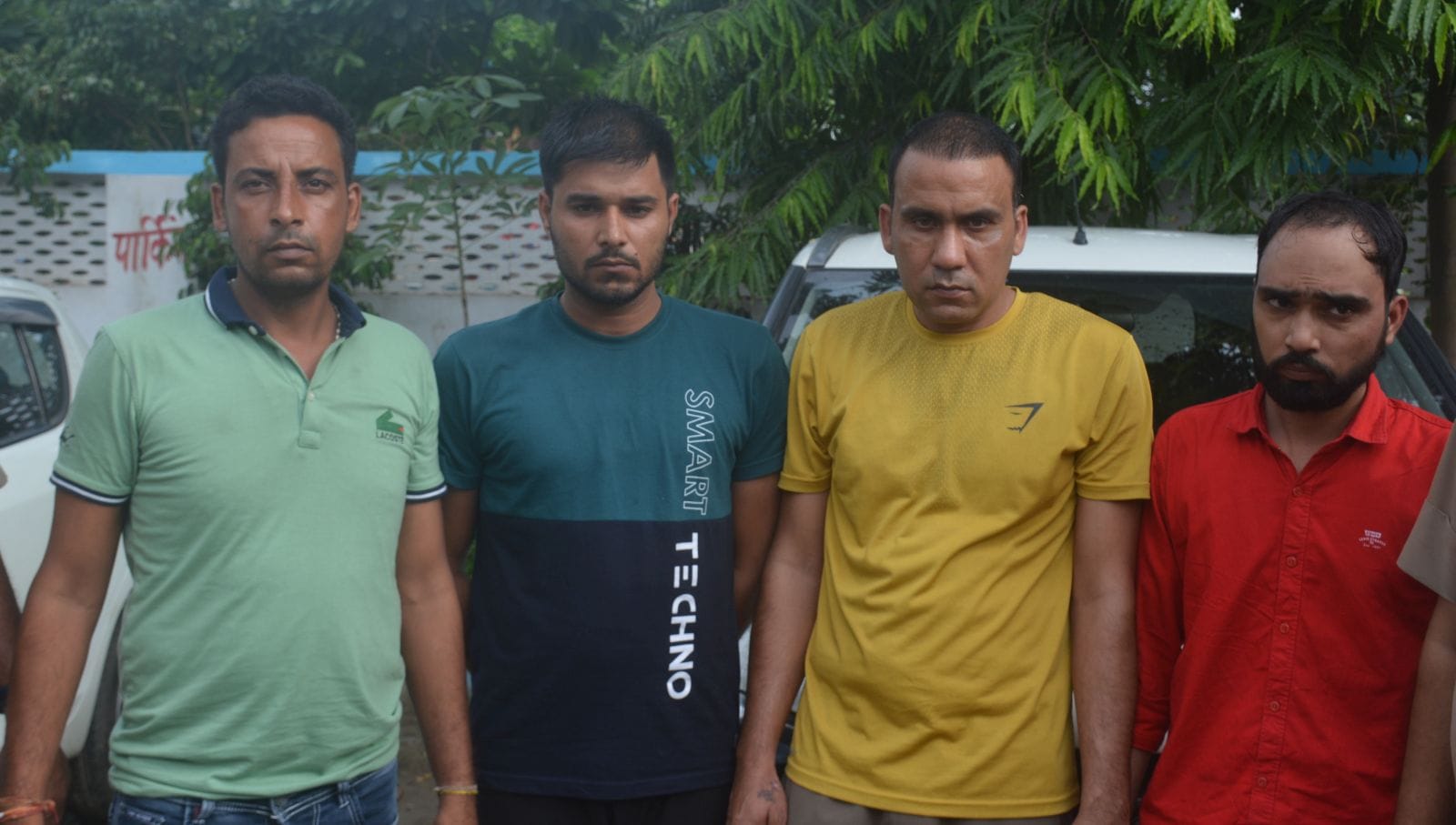 मुरादाबाद के मझोला थाने की पुलिस और एसटीएफ द्वारा लेखपाल परीक्षा में पकड़े गए सॉल्वर गैंग के सदस? मुरादाबाद के मझोला थाने की पुलिस और एसटीएफ द्वारा लेखपाल परीक्षा में पकड़े गए सॉल्वर गैंग के सदस?