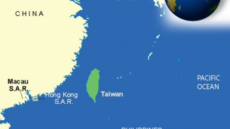 ताइवान पर चीन अपना अधिकार जताता है।