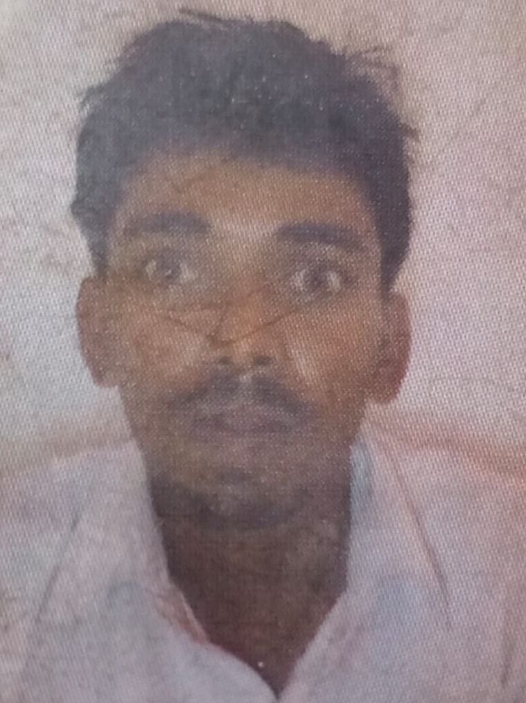 इमली गांव की मृतक कामता प्रसाद की फाइल फोटो इमली गांव की मृतक कामता प्रसाद की फाइल फोटो