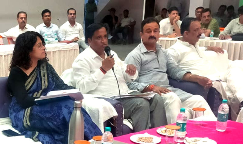 नगर निगम बोर्ड की बैठक को सम्बोधित करते मेयर संजीव वालिया नगर निगम बोर्ड की बैठक को सम्बोधित करते मेयर संजीव वालिया