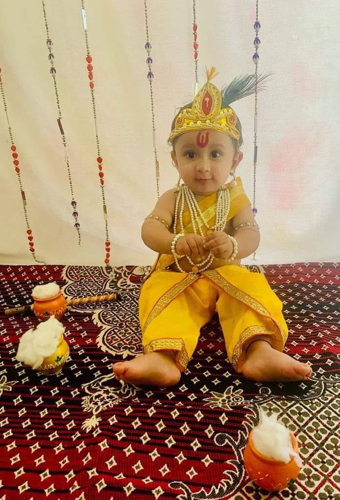 घर में नंदगोपाल बनीं लवांशी। संवाद घर में नंदगोपाल बनीं लवांशी। संवाद