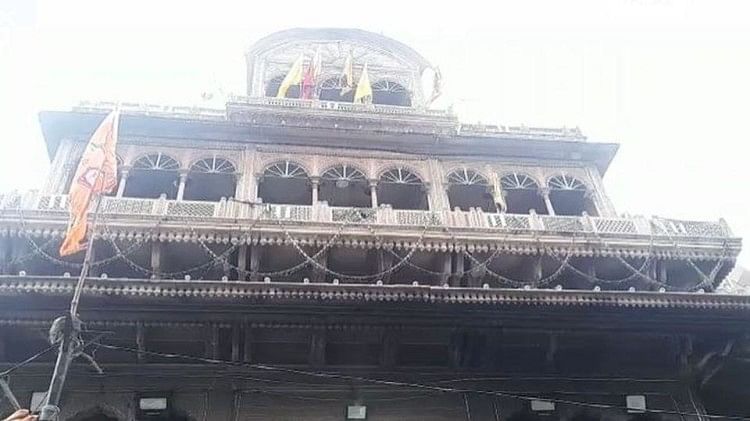 Mathura: भाईदूज से बदल जाएगा वृन्दावन के ठाकुर बांके बिहारी मंदिर में दर्शन का समय, यहां देखें पूरी जानकारी