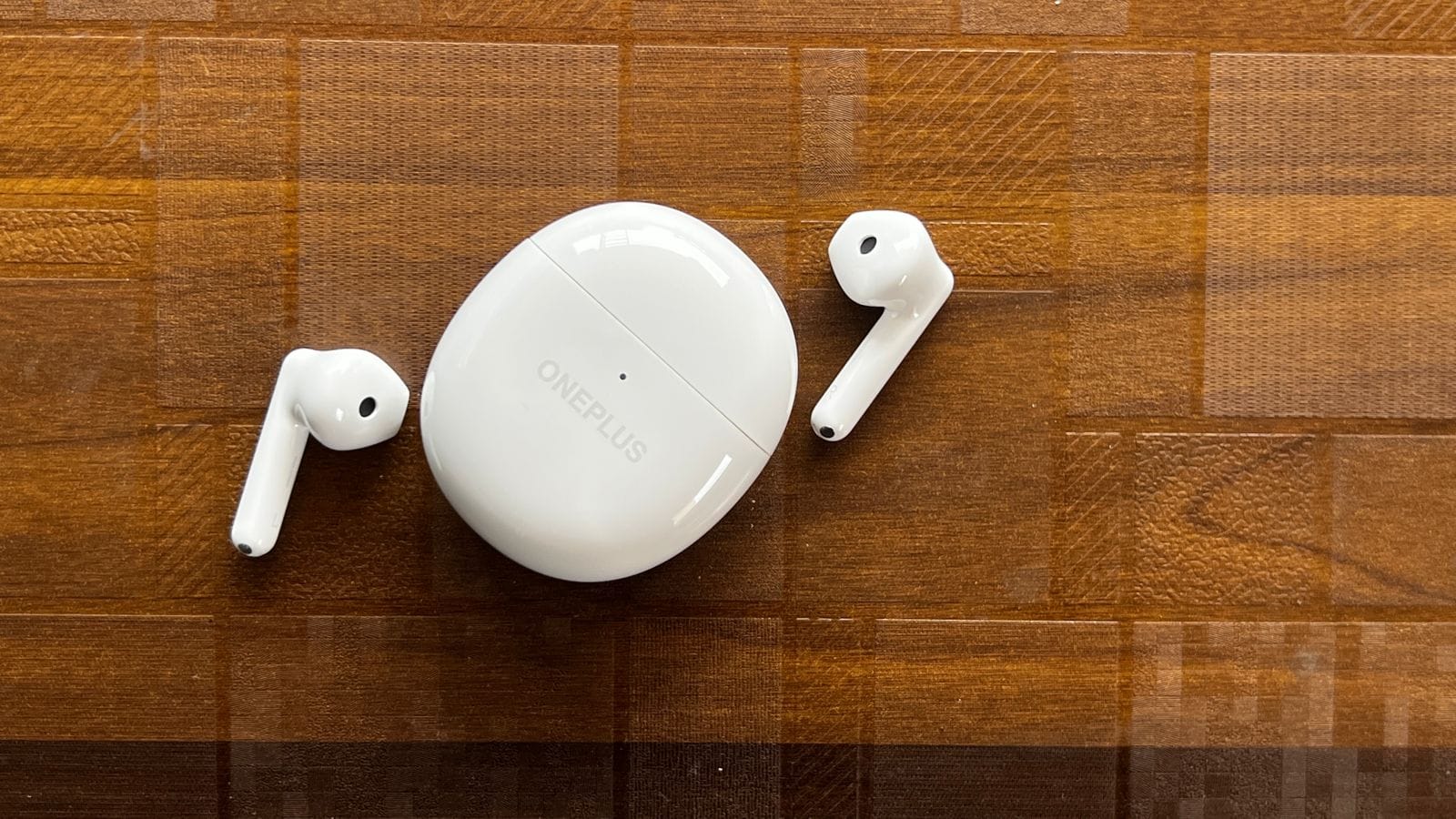 OnePlus Nord Buds CE Review: рдХрдВрдкрдиреА рдХреЗ рд╕рдмрд╕реЗ рд╕рд╕реНрддреЗ рдмрдбреНрд╕ рдореЗрдВ рдХреНрдпрд╛ рд╕реНрдкреЗрд╢рд▓ рдорд┐рд▓реЗрдЧрд╛?