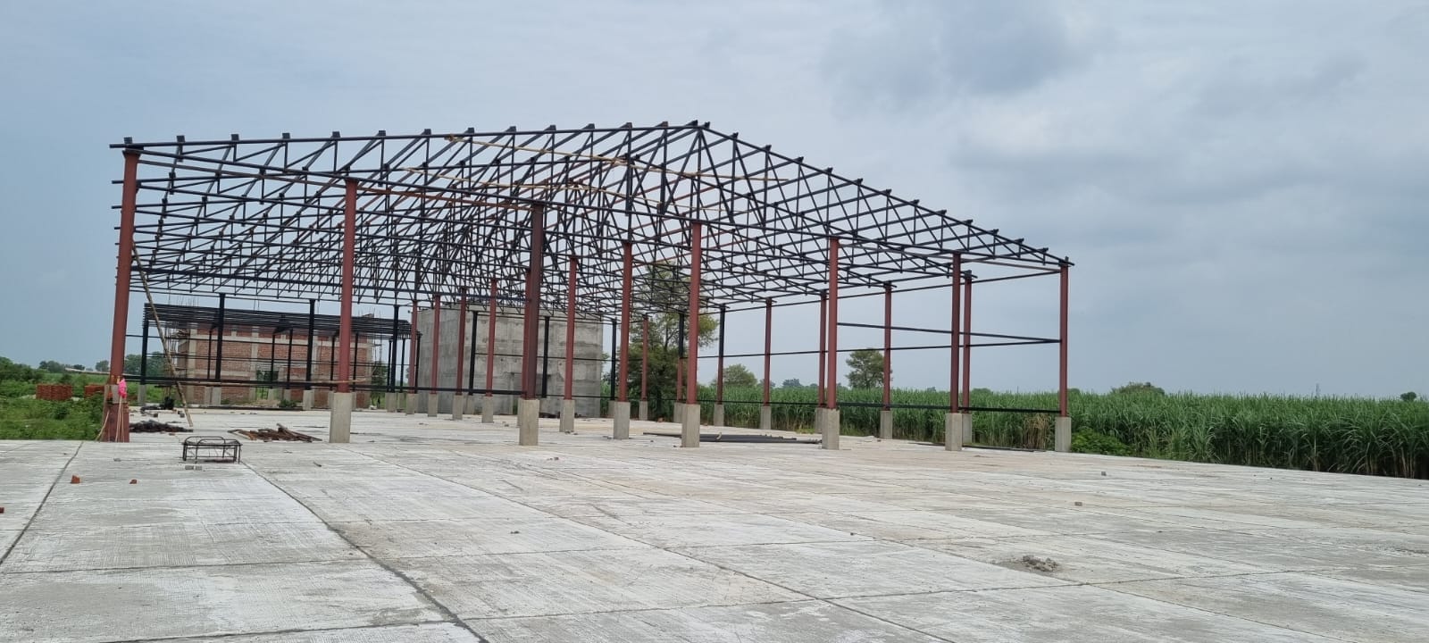 मीरापुर गांव के पास निर्माणाधीन कूड़ा निस्तारण प्लांट। संवाद मीरापुर गांव के पास निर्माणाधीन कूड़ा निस्तारण प्लांट। संवाद