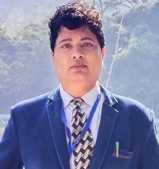 जिला आयुर्वेद अधिकारी डॉ. राजन। जिला आयुर्वेद अधिकारी डॉ. राजन।