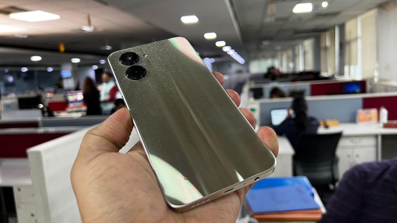 Realme C33 UnBoxing: 10 рд╣рдЬрд╛рд░ рд╕реЗрдЧрдореЗрдВрдЯ рдХрд╛ рд╕рдмрд╕реЗ рд╕реНрдЯрд╛рдЗрд▓рд┐рд╢ рд╕реНрдорд╛рд░реНрдЯрдлреЛрди