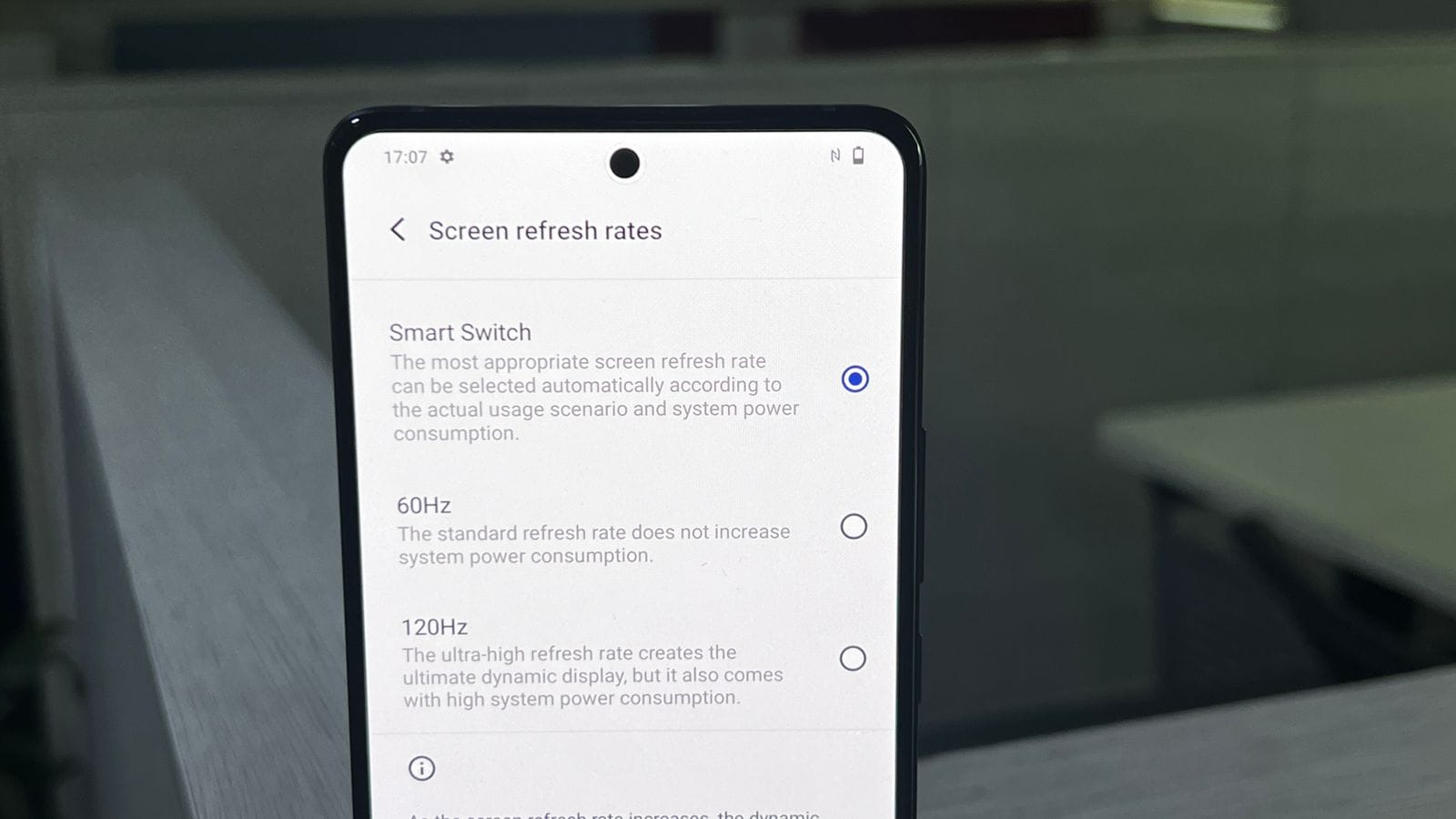 iQoo 9T 5G Review: क्या 50 हजार के सेगमेंट में यह एक बेस्ट स्मार्टफोन है?