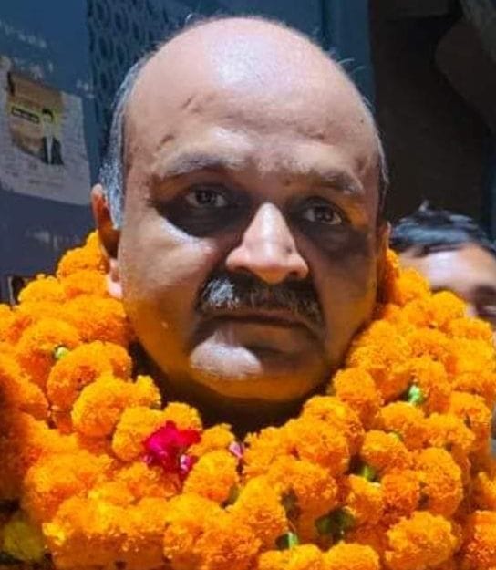 फोटो-15-गोंडा में महाराज कुमार श्रीवास्तव। -संवाद फोटो-15-गोंडा में महाराज कुमार श्रीवास्तव। -संवाद