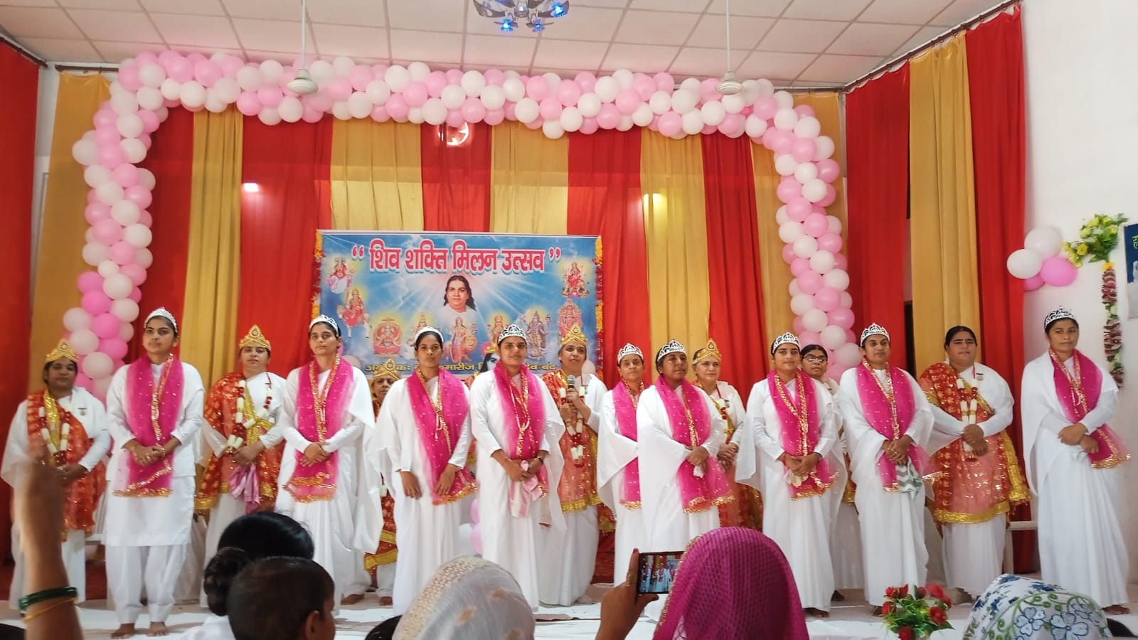 प्रजापिता ब्रह्माकुमारी ईश्वरीय विश्वविद्यालय के कार्यक्रम में सम्मानित हुईं विभिन्न सेवा के? प्रजापिता ब्रह्माकुमारी ईश्वरीय विश्वविद्यालय के कार्यक्रम में सम्मानित हुईं विभिन्न सेवा के?