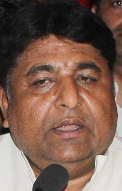 पूर्व सपा जिलाध्यक्ष जगपाल दास पूर्व सपा जिलाध्यक्ष जगपाल दास