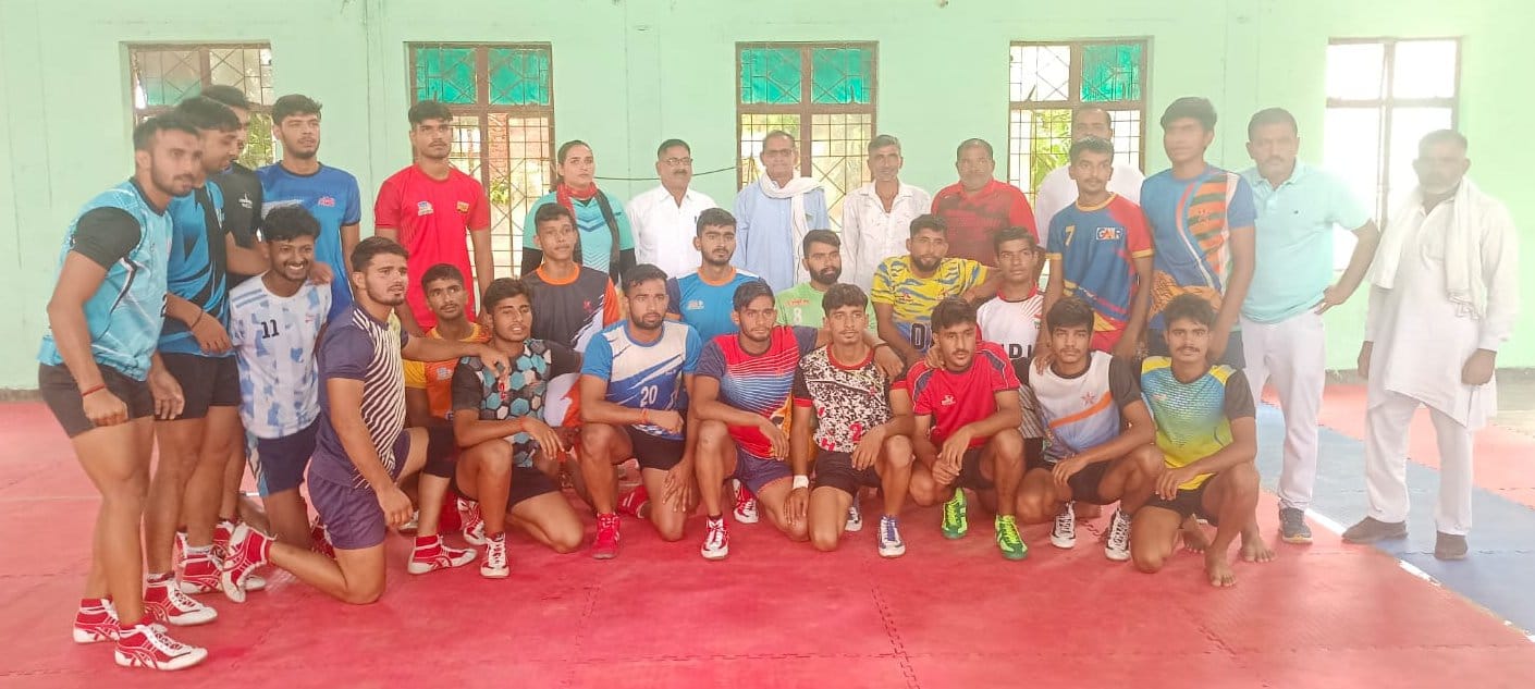 शामली में उधम सिंह स्टेडियम में आयोजित कबड्डी के ट्रायल में चयनित खिलाड़ी। शामली में उधम सिंह स्टेडियम में आयोजित कबड्डी के ट्रायल में चयनित खिलाड़ी।