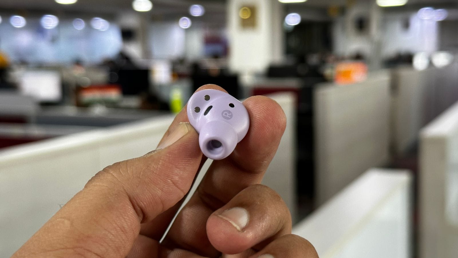 Samsung Galaxy Buds 2 Pro Review: महंगा तो है लेकिन इस्तेमाल के बाद अफसोस नहीं होगा