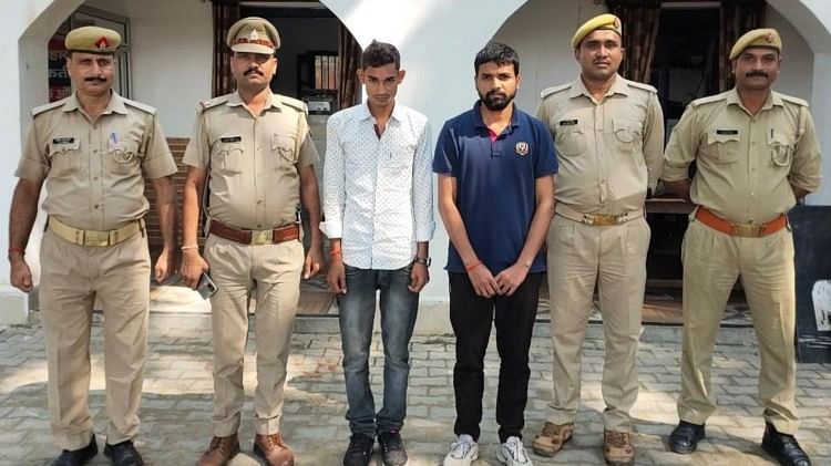 UPSSSC: अयोध्या में दूसरे की जगह परीक्षा दे रहे दो मुन्नाभाई गिरफ्तार