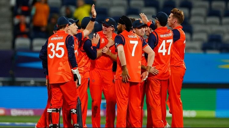 UAE vs NED T20: नीदरलैंड ने यूएई को तीन विकेट से हराया, सुपर 12 में जगह बनाने के करीब