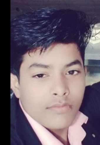 मनीष की फाइल फोटो। संवाद