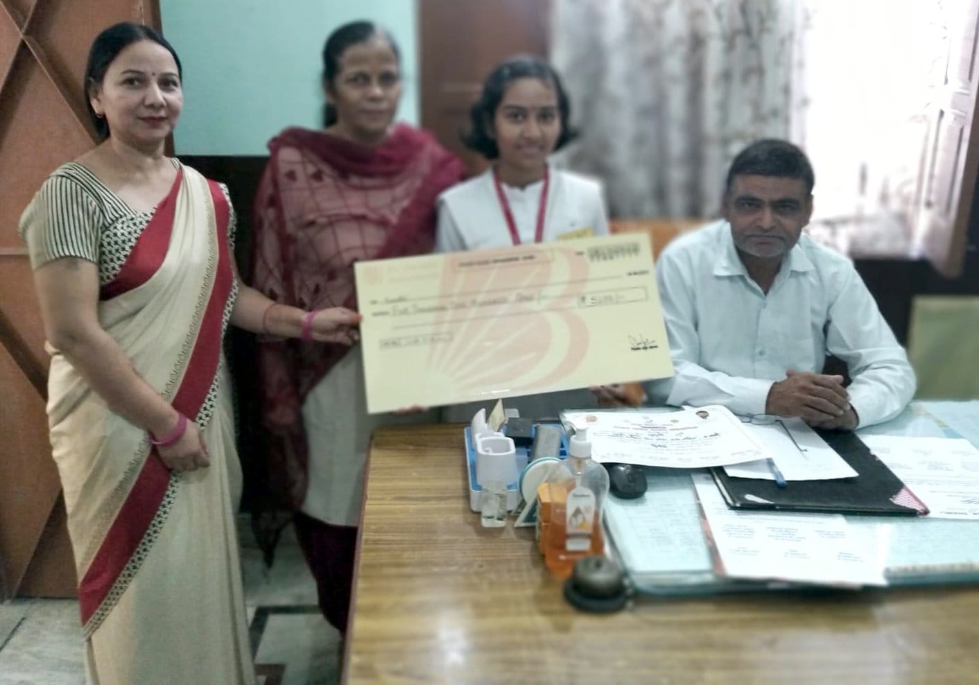 शामली सरस्वती बालिका विद्या मंदिर इंटर कॉलेज में मंडलीय भाषण प्रतियोगिता में दूसरा स्थान प्राप? शामली सरस्वती बालिका विद्या मंदिर इंटर कॉलेज में मंडलीय भाषण प्रतियोगिता में दूसरा स्थान प्राप?