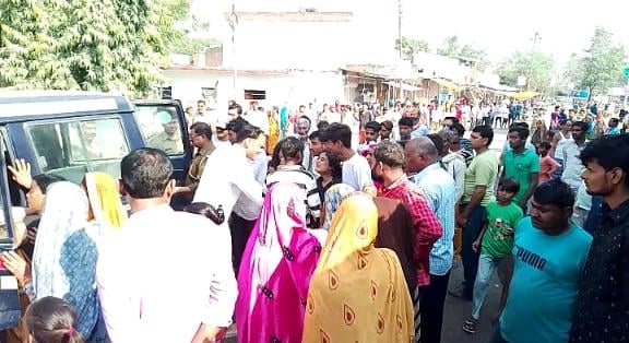 फोटो- 28 बीएनडीपी- 02