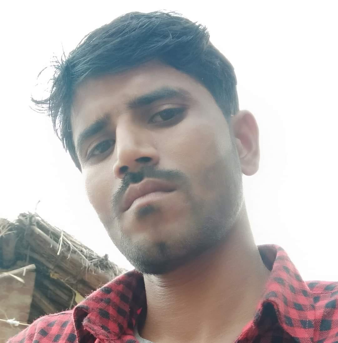 मृतक महेंद्र पाल का फाइल फोटो।