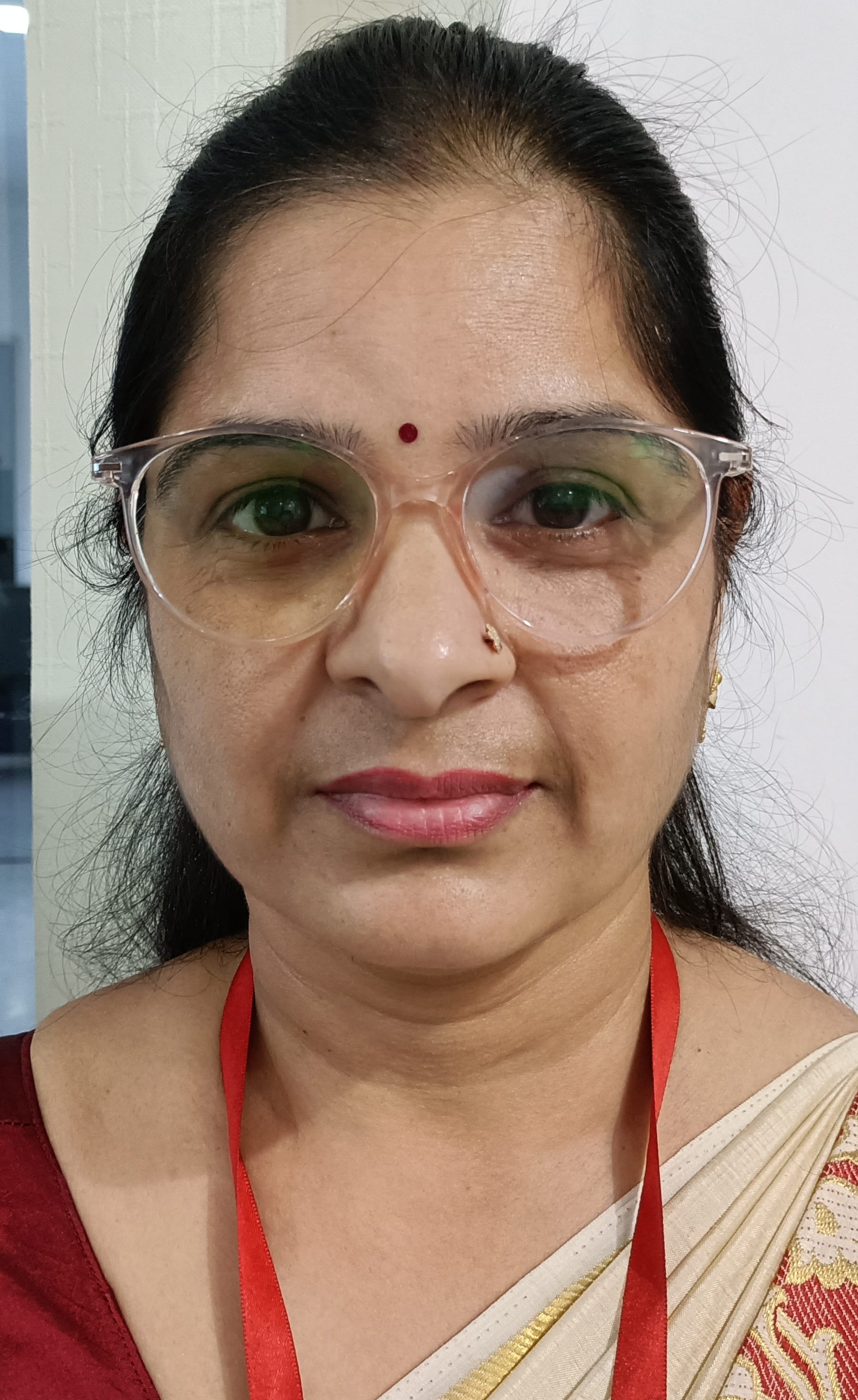 शिखा शर्मा। शिखा शर्मा।