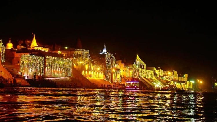 शिव नगरी की छटा...