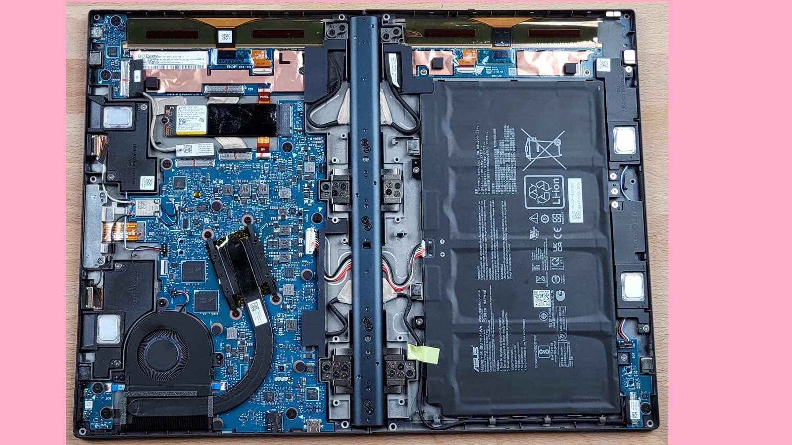 Asus Zenbook 17 Fold OLED: рд╕рдмрд╕реЗ рдмрдбрд╝реА рдлреЛрд▓реНрдбреЗрдмрд▓ рд╕реНрдХреНрд░реАрди рд╡рд╛рд▓рд╛ рд▓реИрдкрдЯреЙрдк рднрд╛рд░рдд рдореЗрдВ рд▓реЙрдиреНрдЪ, рдХрд┐рддрд╛рдм рдХреА рддрд░рд╣ рдореЛрдбрд╝ рднреА рд╕рдХреЗрдВрдЧреЗ