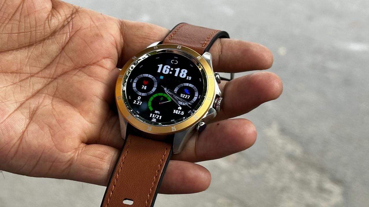 Gizmore GizFit GLOW LUXE Review: рдмрдЬрдЯ рдореЗрдВ рдПрдХ рдкреНрд░реАрдорд┐рдпрдо рд▓реБрдХ рд╡рд╛рд▓реА рд╕реНрдорд╛рд░реНрдЯрд╡реЙрдЪ
