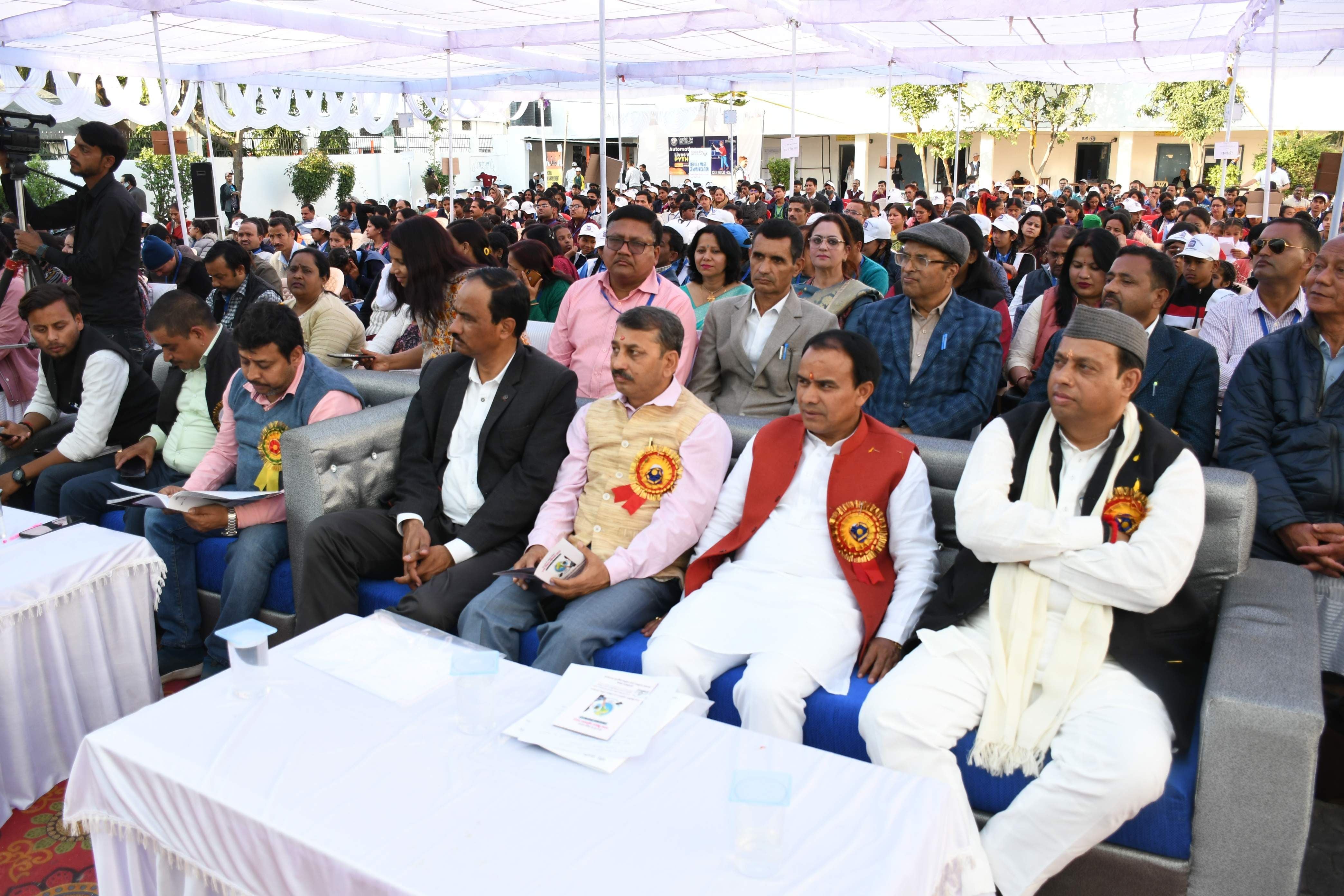 हल्द्वानी के खालसा नेशनल बालिका इंटर कॉलेज में आयोजित विज्ञान महोत्सव में पहुंचे उच्च शिक्षा मं हल्द्वानी के खालसा नेशनल बालिका इंटर कॉलेज में आयोजित विज्ञान महोत्सव में पहुंचे उच्च शिक्षा मं