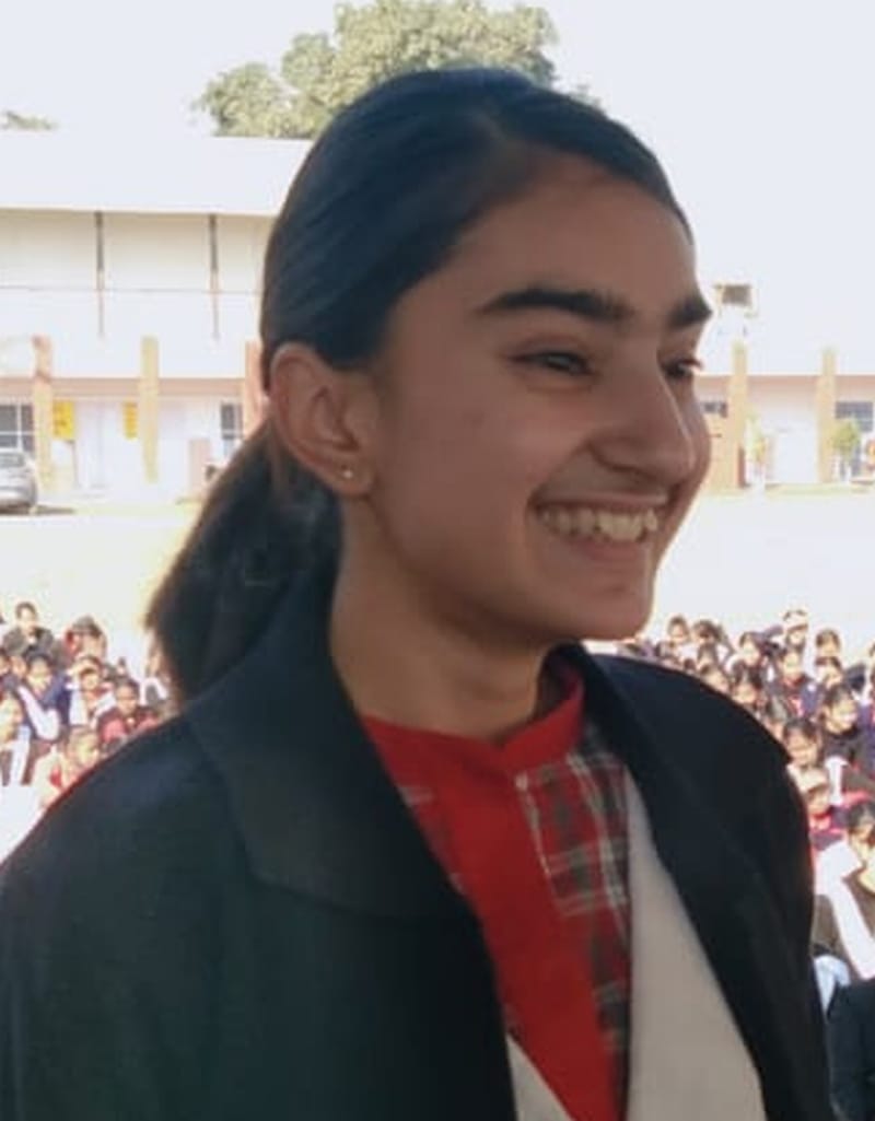 आशी अत्री।