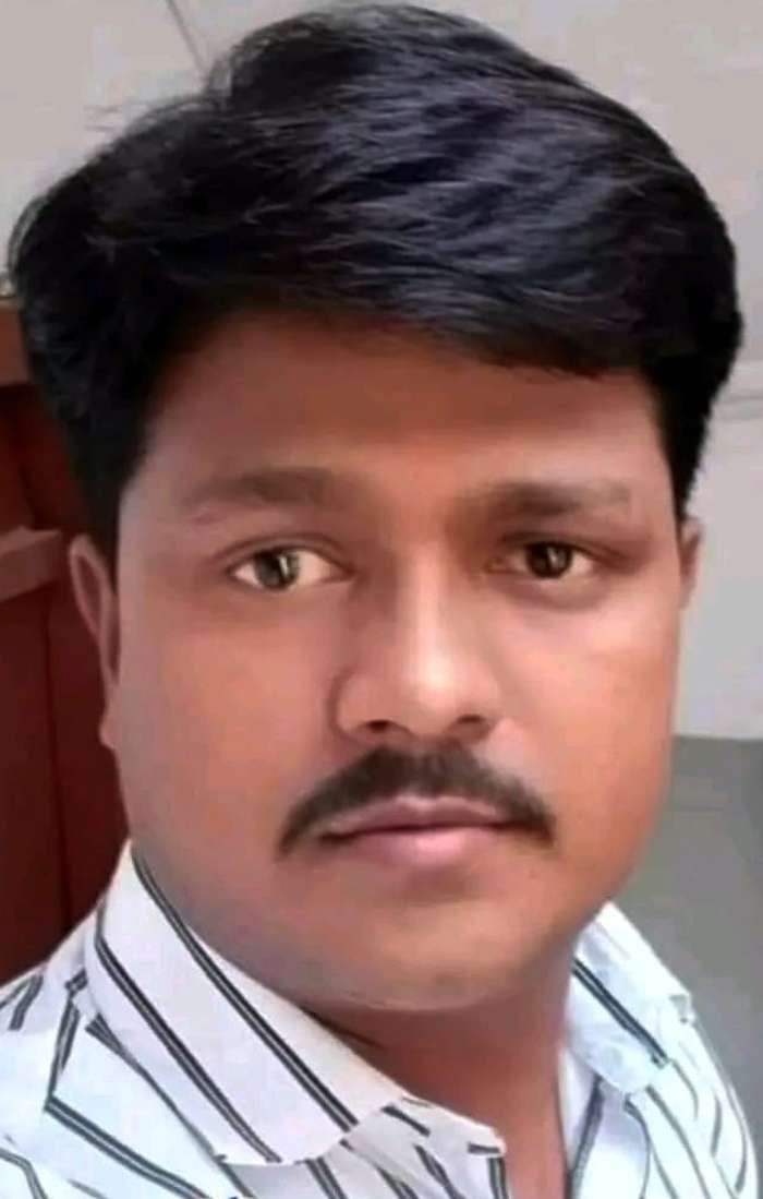 मृतक रामकृपाल कुशवाहा की फाइल फोटो। मृतक रामकृपाल कुशवाहा की फाइल फोटो।