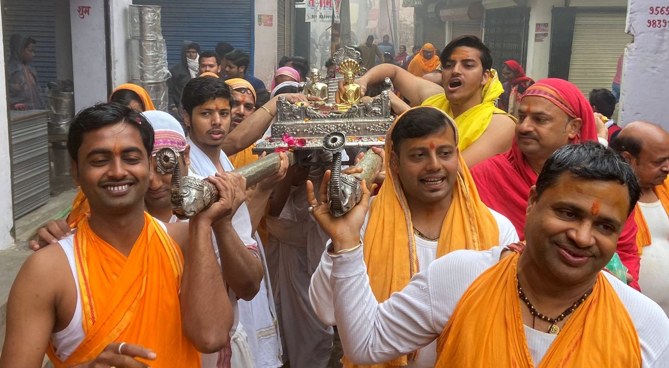 बाराबंकी के फतेहपुर कस्बे में भगवान चन्द्रप्रभु व भगवान पार्श्वनाथ की जन्म जयंती के अवसर पर निक? बाराबंकी के फतेहपुर कस्बे में भगवान चन्द्रप्रभु व भगवान पार्श्वनाथ की जन्म जयंती के अवसर पर निक?