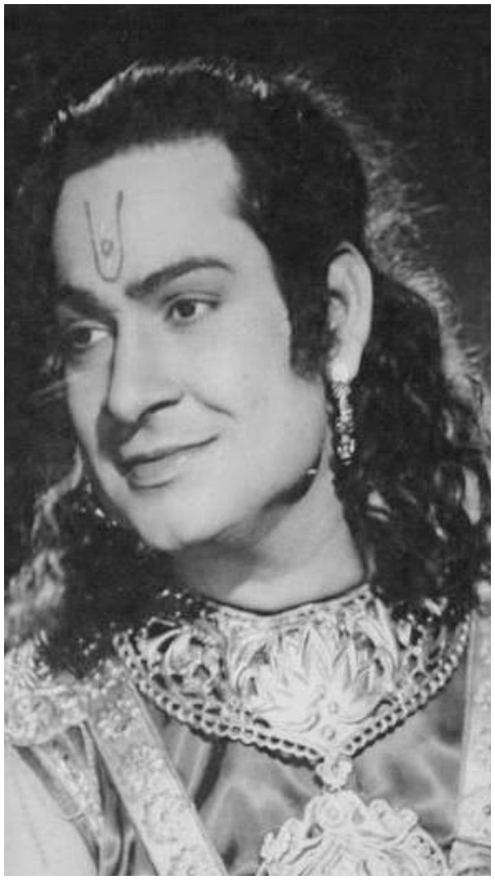 इस अभिनेता ने आठ बार निभाई भगवान राम की भूमिका, लोग करते थे पूजा