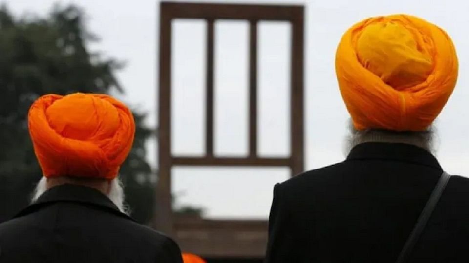 अमेरिका:दाढ़ी और पगड़ी रखने वाले सिखों को यूएस मरीन में काम करने की मिली इजाजत, अदालत ने दिया आदेश - Us Court Orders Marines To Allow Sikhs With Beards And Turbans -