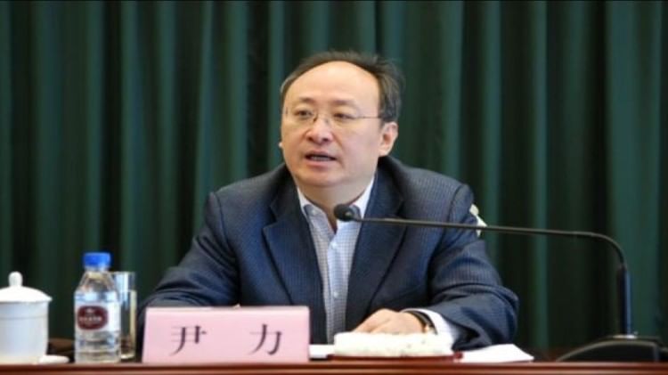 कम्युनिस्ट पार्टी के सचिव येन ली