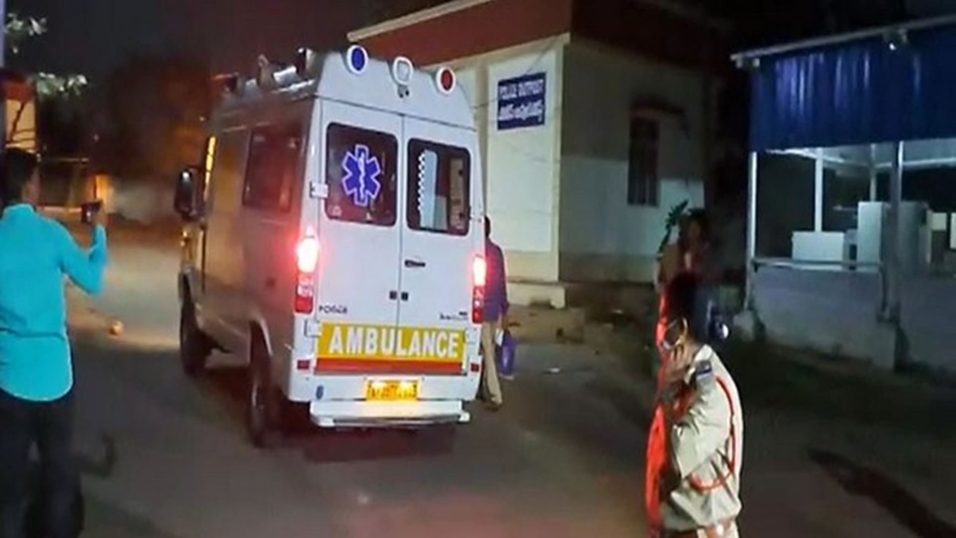 Andhra Pradesh:अनाकापल्ली में दवा कंपनी की लैब में आग, चार की मौत, एक घायल  - Andhra Pradesh: Fire At Pharma Company Lab In Anakapalli Several Dead And  Injured In The Incident Probe