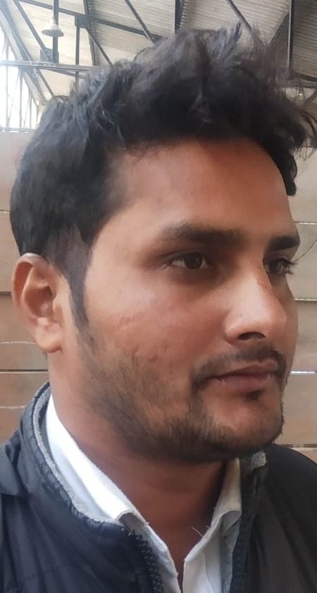 ओम प्रकाश। ओम प्रकाश।
