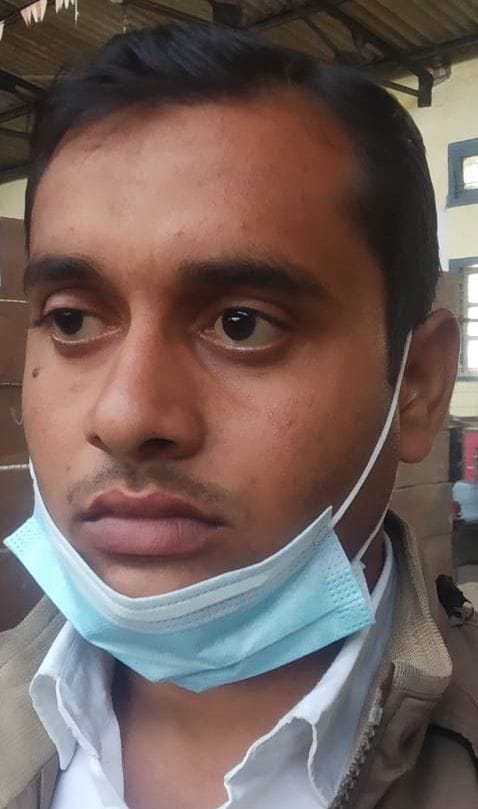 पंकज प्रजापति। पंकज प्रजापति।