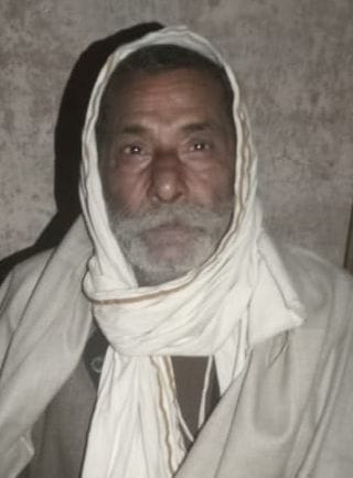 फोटो-23- पुजारी राकेश तिवारी फोटो-23- पुजारी राकेश तिवारी
