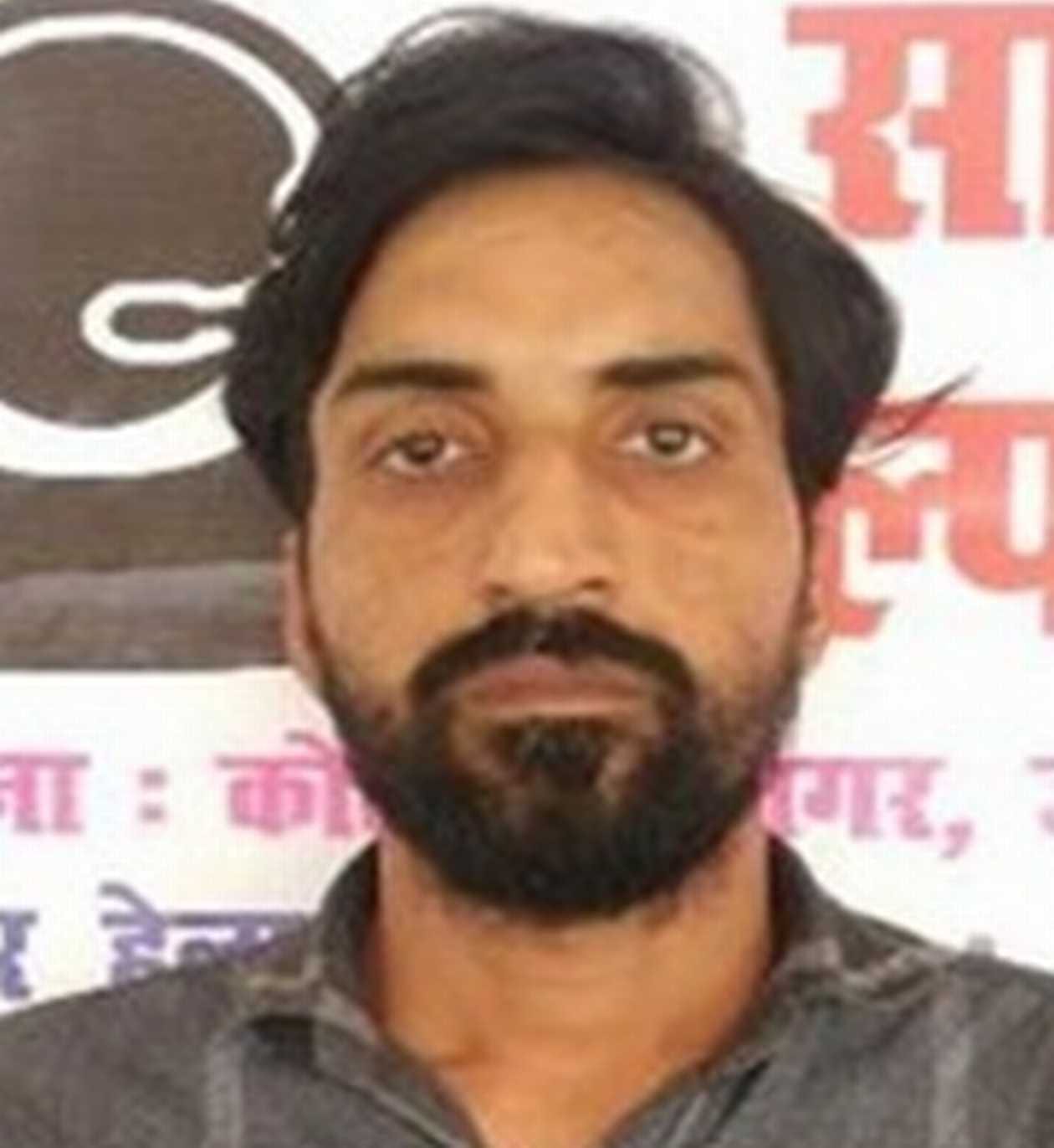 मनीष चंदेला। संवाद मनीष चंदेला। संवाद