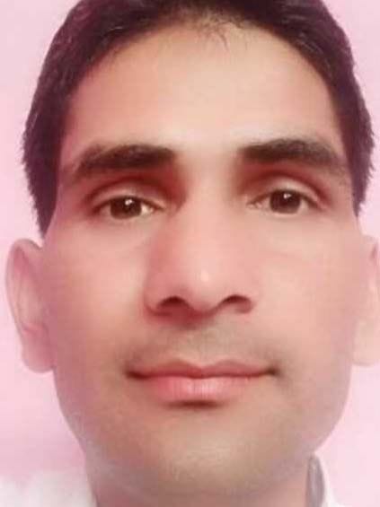 जिला पुस्तकालय प्रभारी डॉ. वीरेंद्र मेहता। जिला पुस्तकालय प्रभारी डॉ. वीरेंद्र मेहता।