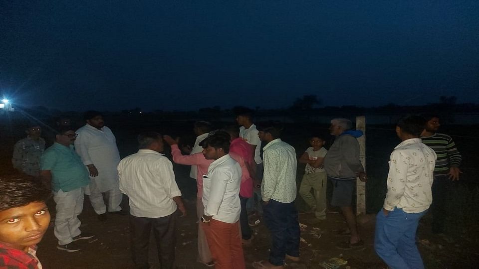 चिंतित किसान