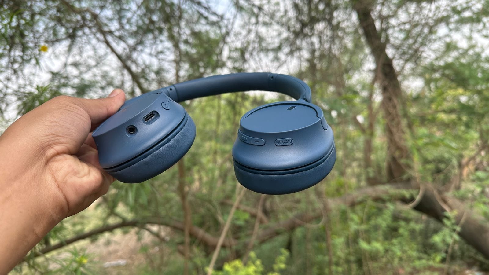 SONY WH-CH720N Review: 10 рд╣рдЬрд╛рд░ рд░реБрдкрдпреЗ рдХреА рд░реЗрдВрдЬ рдореЗрдВ рдмреЗрд╕реНрдЯ рд╡рд╛рдпрд░рд▓реЗрд╕ рд╣реЗрдбрдлреЛрди